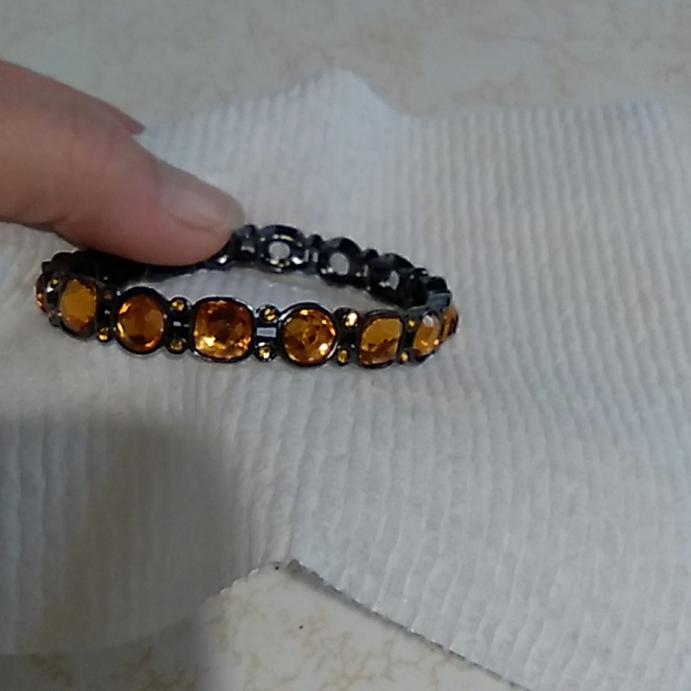 Beautiful bracelet - Picture 3 of 3